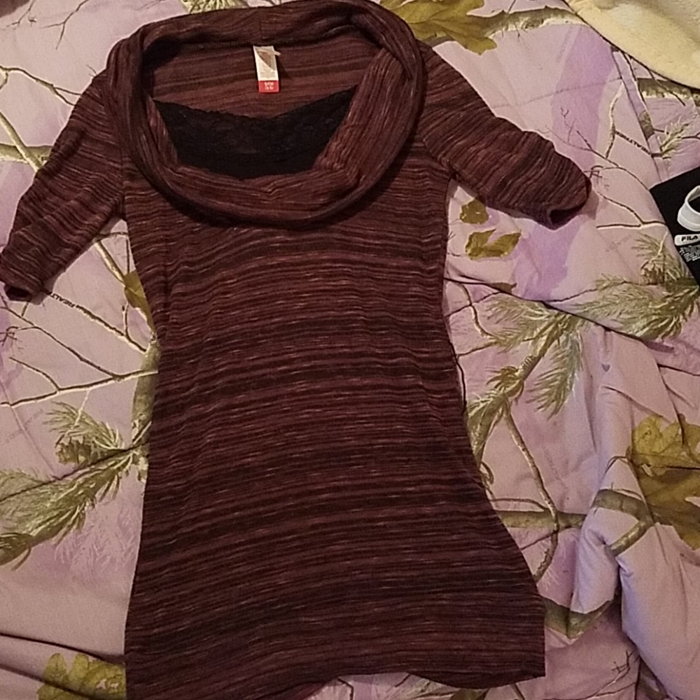Cowlneck shirt